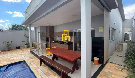 Casa para Venda em Uberlândia, Jardim Sul, 3 dormitórios, 1 suíte, 3 banheiros, 3 vagas