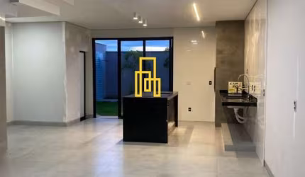 Casa para Venda em Uberlândia, Saraiva, 3 dormitórios, 1 suíte, 2 banheiros, 2 vagas