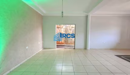 Casa em Condomínio para Venda em Uberlândia, Condomínio Royal Park, 3 dormitórios, 1 suíte, 2 banheiros, 2 vagas