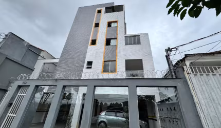 Área privativa 2 quartos com 166 metros no bairro Letícia