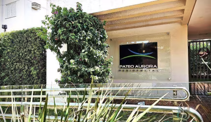 Apartamento com 2 dormitórios para alugar, 50 m² por R$ 2.450,00/mês - Aurora - Londrina/PR
