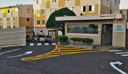 Apartamento com 2 dormitórios à venda, 57 m² por R$ 295.000,00 - Jardim das Américas - Londrina/PR