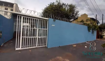 Casa com 3 dormitórios à venda por R$ 480.000 - Jardim Aeroporto - Londrina/PR