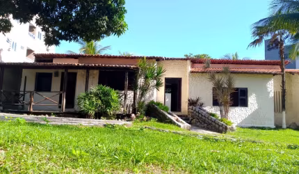 Linda Casa próximo a Avenida Central, Icaraí!