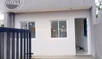 RESIDÊNCIA 2 QUARTOS - BALNEÁRIO SAINT ETIENNE - MATINHOS