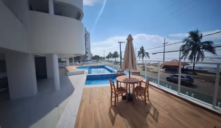 Apartamento novo frente ao mar , piscina e varanda gourmet