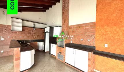 Sobrado na Vila Nicácio