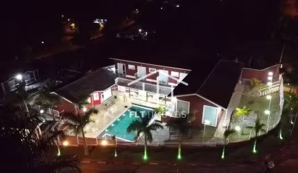 Casa em Condomínio com 9 Suítes para alugar, 600 m² por R$ 2.500/dia - Condomínio Village D' Atibaia - Atibaia/SP