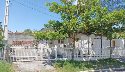 ÓTIMA OPORTUNIDADE CASA  À VENDA EM BALNEÁRIO ARROIO DO SILVA 