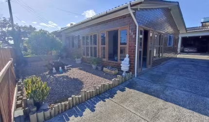 ÓTIMA OPORTUNIDADE CASA  À VENDA EM BALNEÁRIO ARROIO DO SILVA 