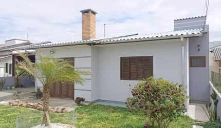 ÓTIMA OPORTUNIDADE CASA  À VENDA EM BALNEÁRIO ARROIO DO SILVA 