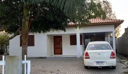ÓTIMA OPORTUNIDADE CASA  À VENDA EM BALNEÁRIO ARROIO DO SILVA 