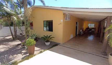 ÓTIMA OPORTUNIDADE CASA  À VENDA EM ARARANGUA 