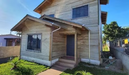 ÓTIMA OPORTUNIDADE CASA  À VENDA EM ARARANGUA 