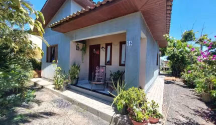 ÓTIMA OPORTUNIDADE CASA  À VENDA EM BALNEÁRIO ARROIO DO SILVA 