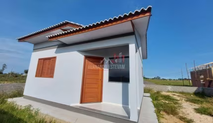 ÓTIMA OPORTUNIDADE CASA  À VENDA EM ARARANGUA 