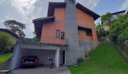 Casa em Condomínio para Locação em Mairiporã, Olho D`Água, 3 dormitórios, 2 banheiros, 3 vagas
