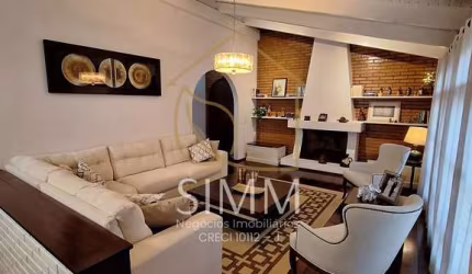 Casa Alto Padrão em Saguaçu, Joinville/SC