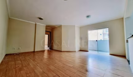 Apartamento Amplo no Centro