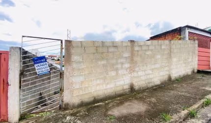 Terreno Murado na Zona Oeste