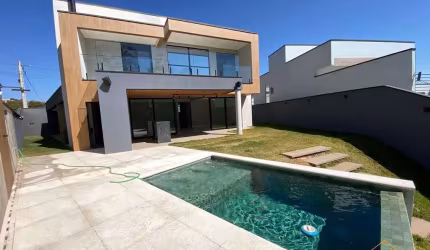 Casa Alto Padrão em Bairro Residencial