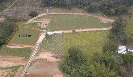 Lote de Chácara em Condomínio