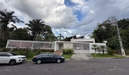 Casa Mansão no Condomínio Ponta Negra Clube de Campo