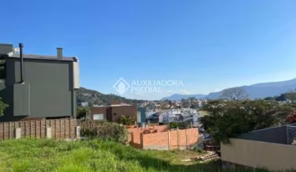 Terreno à venda na Maria Nauck Dos Santos, 511, Centro, Garopaba, 494 m2 por R$ 1.100.000