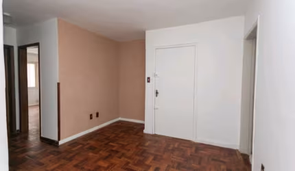 Apartamento com 2 quartos à venda na Rua Doutor Dário de Bittencourt, 135, Vila Ipiranga, Porto Alegre, 55 m2 por R$ 255.000