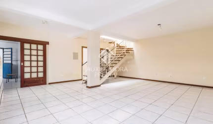 Casa com 3 quartos à venda na Rua Irmã Maria José Trevisan, 161, Farrapos, Porto Alegre, 92 m2 por R$ 260.000