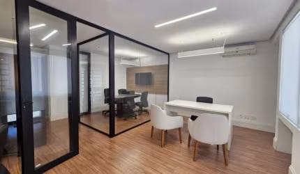 Sala comercial à venda na Rua Quintino Bocaiúva, 694, Moinhos de Vento, Porto Alegre, 71 m2 por R$ 359.000