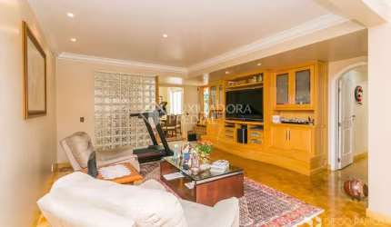 Apartamento com 3 quartos à venda na Rua Duque de Caxias, 1234, Centro Histórico, Porto Alegre, 147 m2 por R$ 740.000