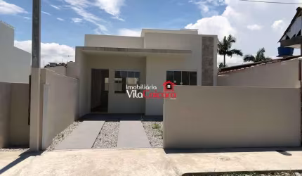 Casas novas com 2 quartos em Matinhos