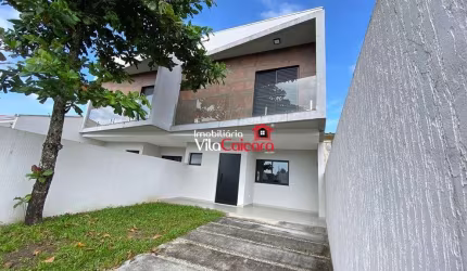 Sobrado com 3 quartos sendo 1 suite Praia de Leste