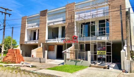 Sobrado com 3 quartos próximo da praia