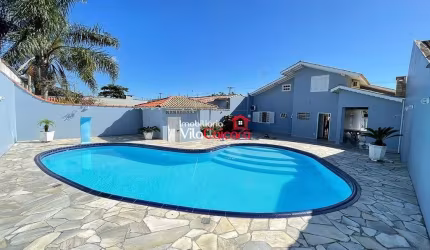 Casa com piscina Pontal do Parana