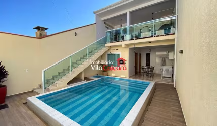 SOBRADO COM PISCINA FAIXA MAR