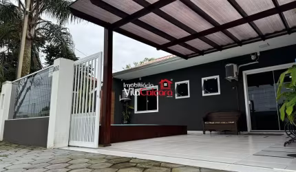 CASA COM 2 QUARTOS NO BALNEÁRIO MONÇÕES