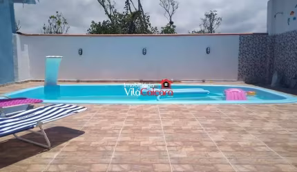 CASA CO PISCINA NO BALNEÁRIO INAJÁ