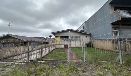 Terreno à venda na Rua Dante Luiz Júnior, 118, Capão Raso, Curitiba por R$ 1.090.000