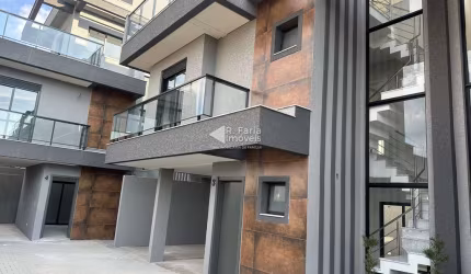 Casa em condomínio fechado com 3 quartos à venda na Rua Evaristo da Veiga, 2317, Boqueirão, Curitiba por R$ 839.000