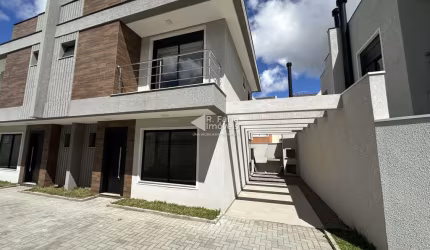 Casa em condomínio fechado com 3 quartos à venda na Rua Arthur Manoel Iwersen, 795, Boqueirão, Curitiba por R$ 670.000
