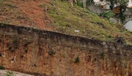 Terreno à venda na Quixadá, 252, Nova Floresta, Belo Horizonte por R$ 285.000