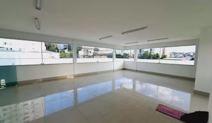 Sala comercial para alugar na Rua Jacuí, 3413, Ipiranga, Belo Horizonte por R$ 4.500