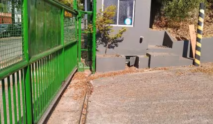 Terreno à venda na Rua Continental, 351, Cincão, Contagem por R$ 7.500.000