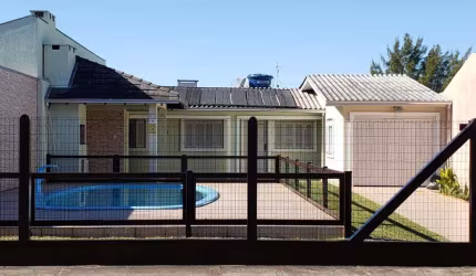 Casa 3 Dormitórios à venda no Bairro Curumim