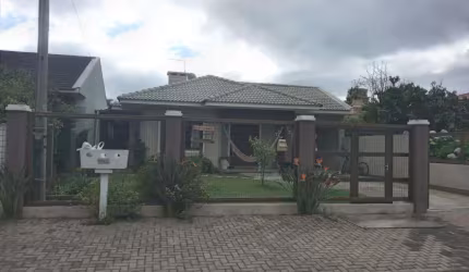 Casa 3 Dormitórios à venda no Bairro Arroio Teixeira com 70 m² de área privativa