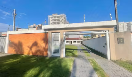 Casa com 3 quartos à venda na Avenida Bandeirantes, 461, Caiobá, Matinhos, 80 m2 por R$ 2.590.000