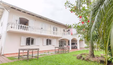 Casa com 5 quartos à venda na Rua Bronislawa Krul, 86, Centro, Matinhos, 369 m2 por R$ 720.000