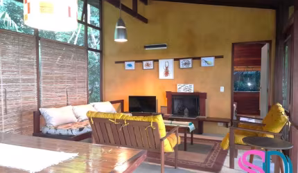 Casa em estilo rústico, com vista mar, para venda ou locação, na Praia do Prumurim, em Ubatuba SP